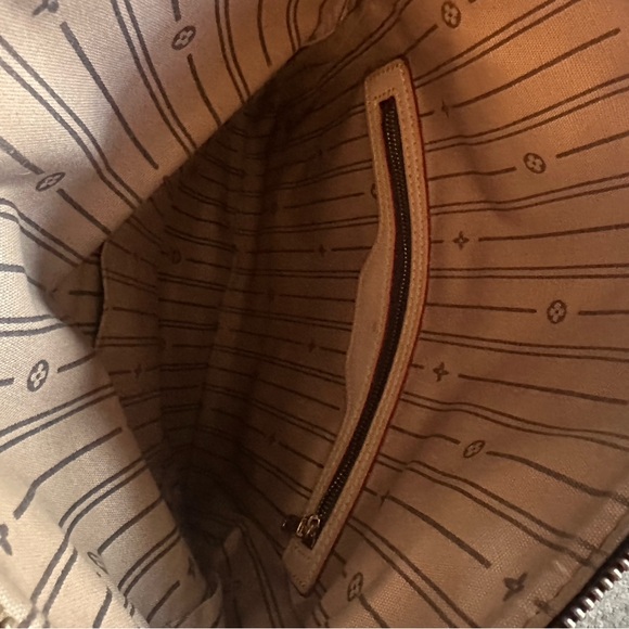 Classic Monogram clutch - Picture 5 of 7